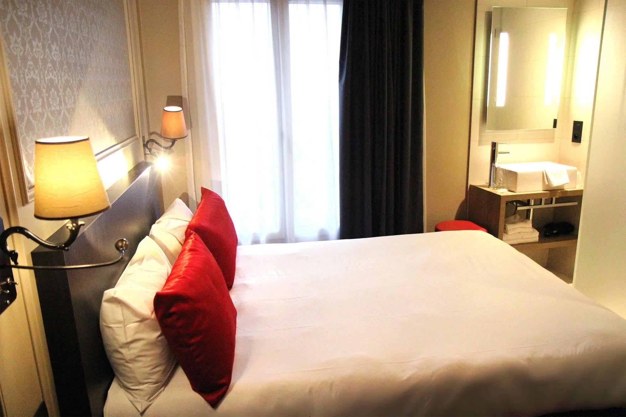 Hotel Western Le Montmartre - Saint Pierre París